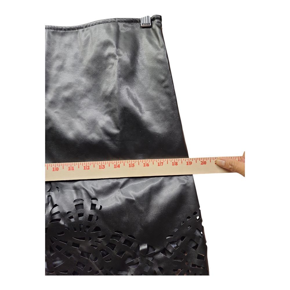 M&S Faux Leather Laser Cut Mini Skirt Y2K S/6 - Picture 6 of 14